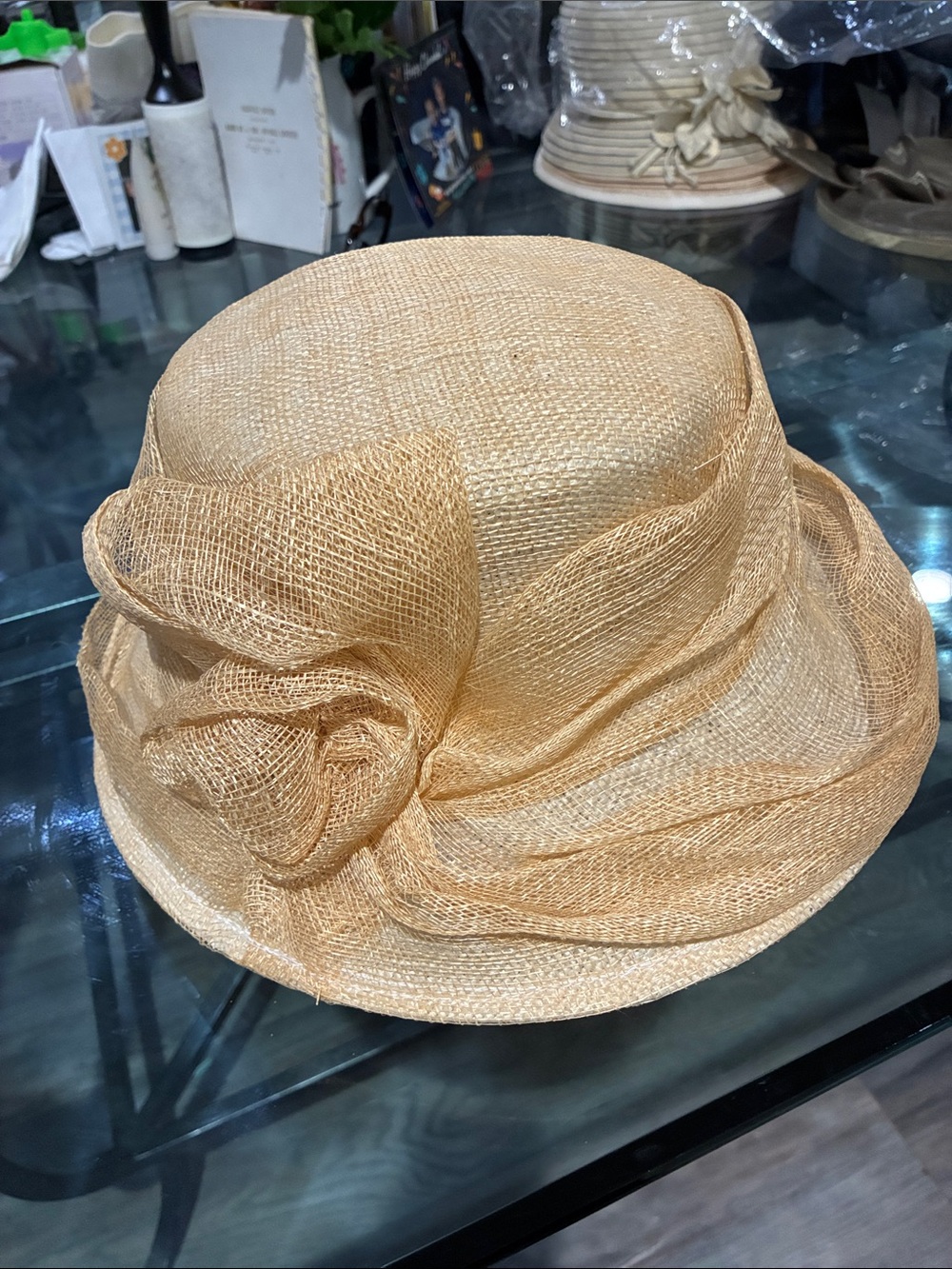 Women's Elegant Straw Cloche Hat with Decorative Flower - Tan